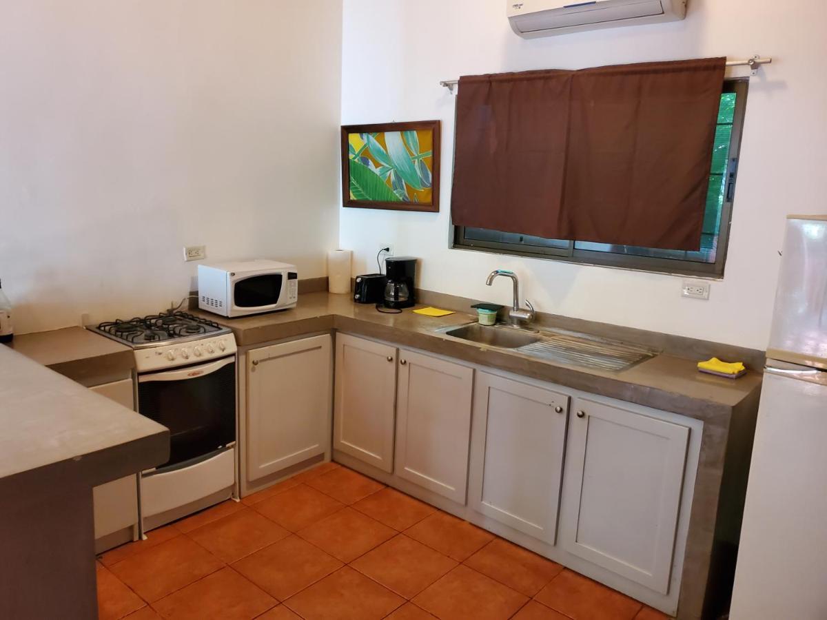Hotel Mahayana Tamarindo Eksteriør billede